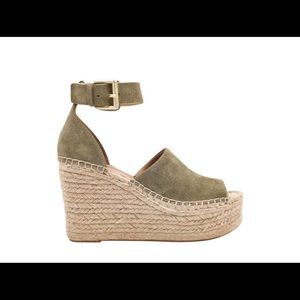 Marc Fisher wedges